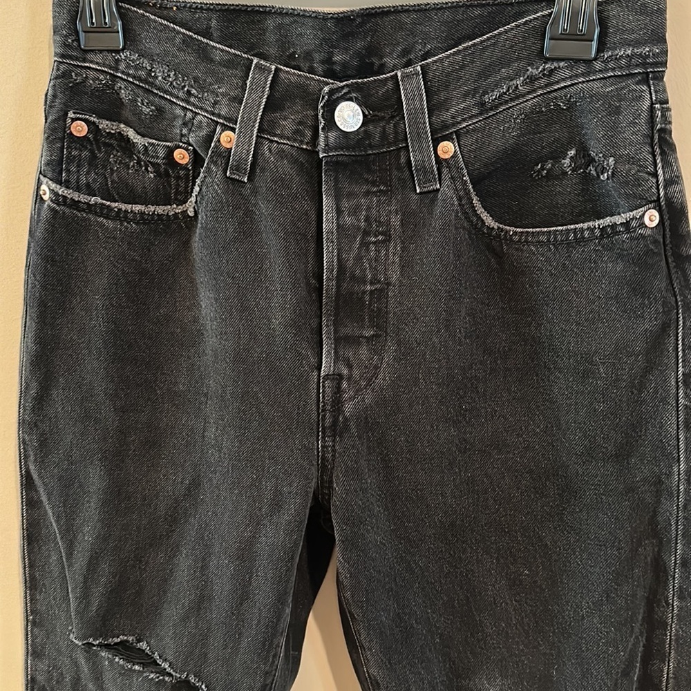 Levi’s 501 straight leg black jeans - Picture 2 of 5